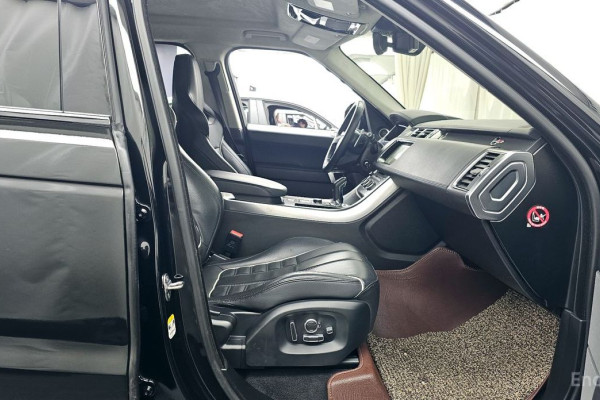 2017 Land Rover Range Rover Sport с пробегом 92 252 км