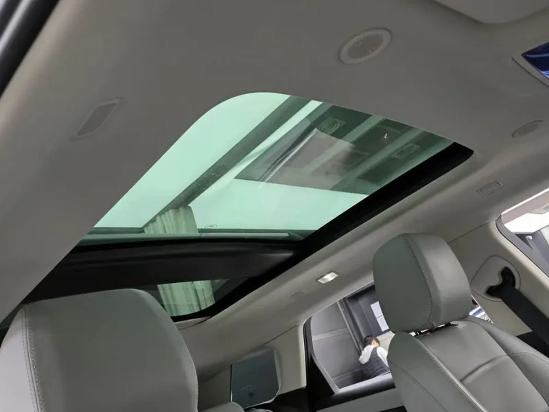 2024 Land Rover Range Rover Evoque с пробегом 14 878 км