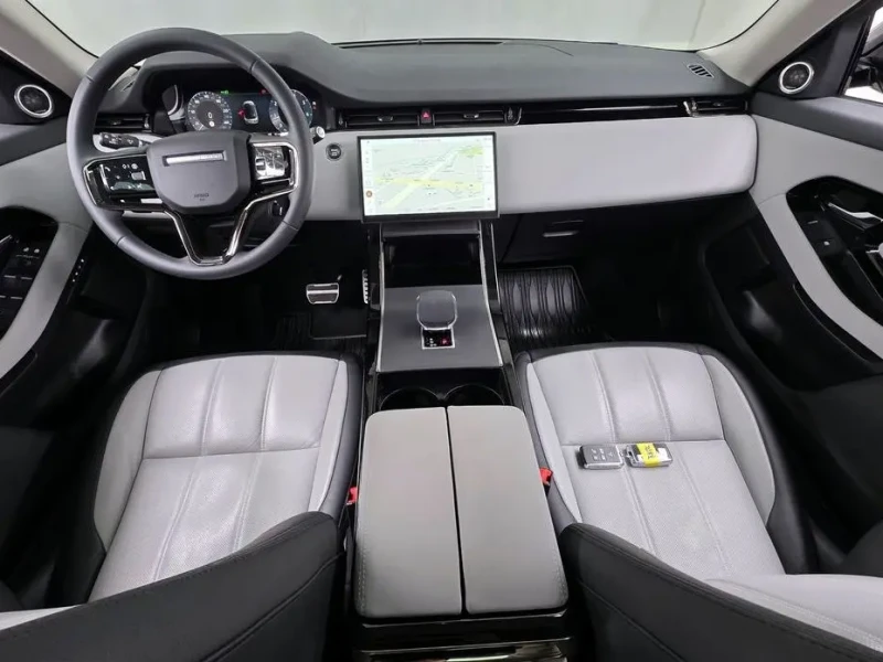 2024 Land Rover Range Rover Evoque с пробегом 10 327 км