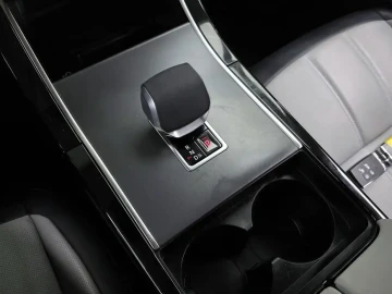 2024 Land Rover Range Rover Evoque с пробегом 10 327 км
