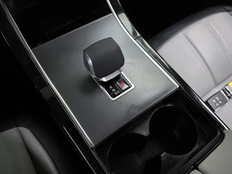 2024 Land Rover Range Rover Evoque с пробегом 10 327 км