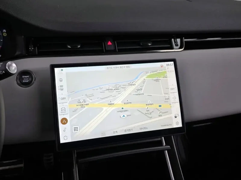 2024 Land Rover Range Rover Evoque с пробегом 10 327 км