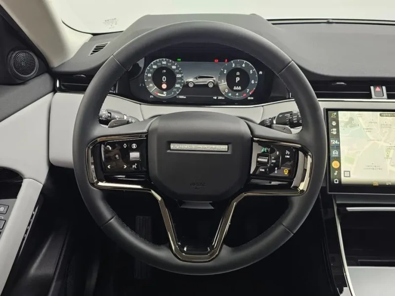 2025 Land Rover Range Rover Evoque с пробегом 1 030 км