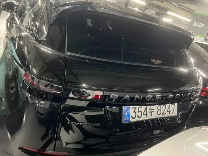 2025 Land Rover Range Rover Evoque с пробегом 18 500 км