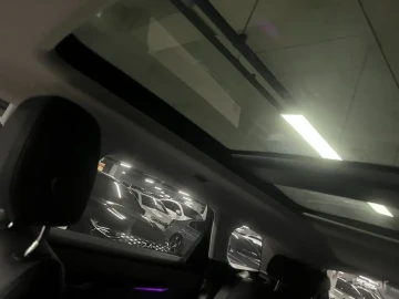2025 Land Rover Range Rover Evoque с пробегом 18 500 км