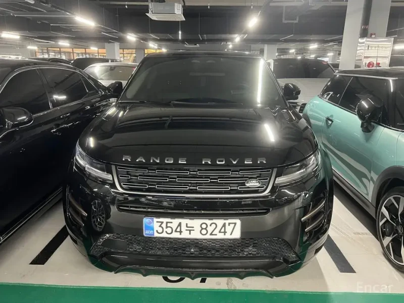 2025 Land Rover Range Rover Evoque с пробегом 18 500 км