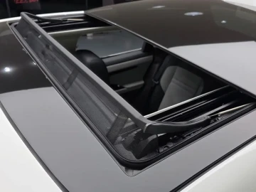 2025 Land Rover Range Rover Evoque с пробегом 10 348 км