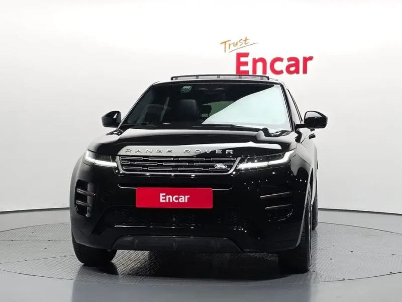 2025 Land Rover Range Rover Evoque с пробегом 799 км