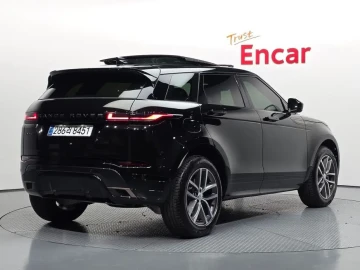 2025 Land Rover Range Rover Evoque с пробегом 799 км