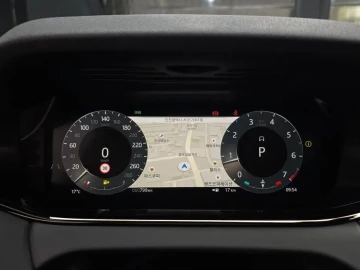 2025 Land Rover Range Rover Evoque с пробегом 799 км