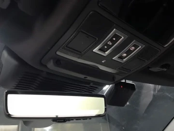 2025 Land Rover Range Rover Evoque с пробегом 799 км