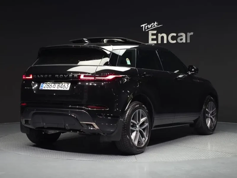 2025 Land Rover Range Rover Evoque с пробегом 1 389 км