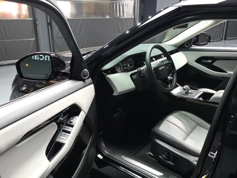 2025 Land Rover Range Rover Evoque с пробегом 1 389 км