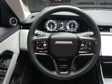 2025 Land Rover Range Rover Evoque с пробегом 1 389 км