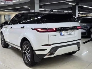 2025 Land Rover Range Rover Evoque с пробегом 16 800 км