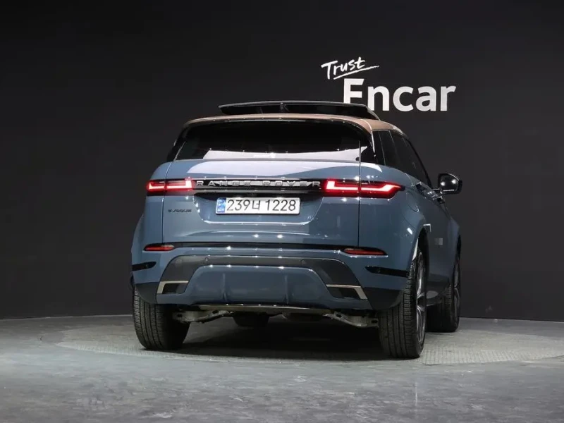 2024 Land Rover Range Rover Evoque с пробегом 21 903 км