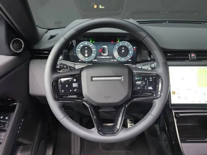 2024 Land Rover Range Rover Evoque с пробегом 21 903 км