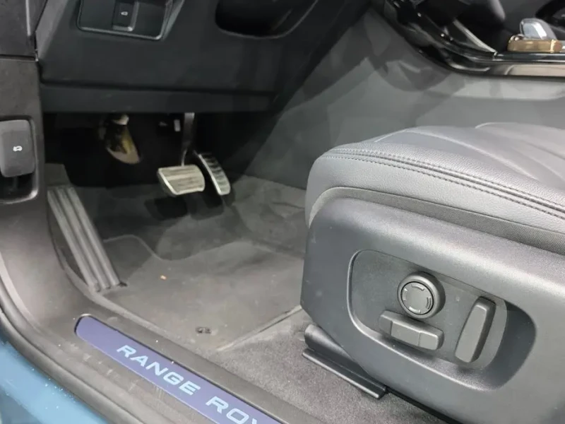 2024 Land Rover Range Rover Evoque с пробегом 21 903 км