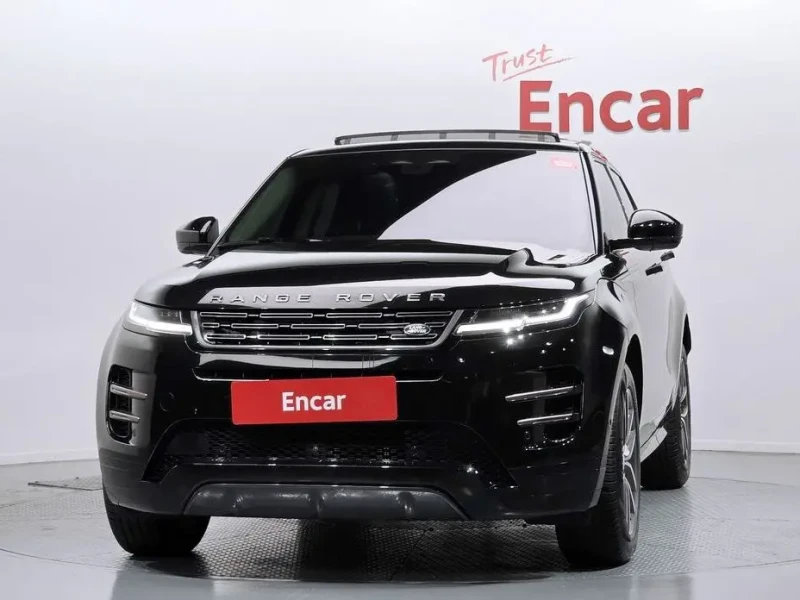 2025 Land Rover Range Rover Evoque с пробегом 9 741 км