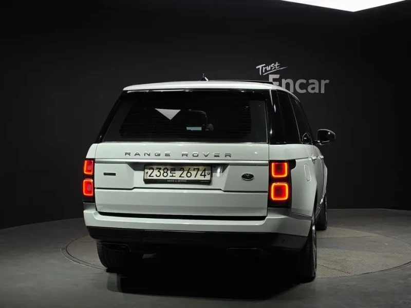 2019 Land Rover Range Rover с пробегом 129 147 км