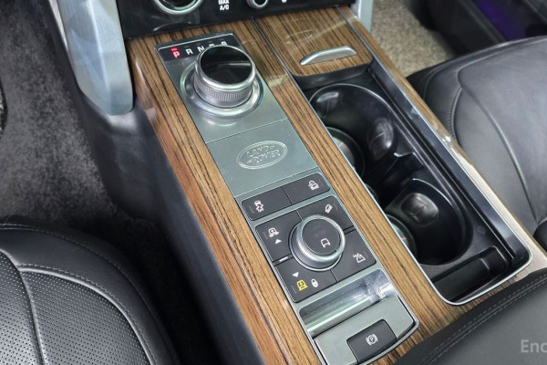 2020 Land Rover Range Rover с пробегом 56 128 км