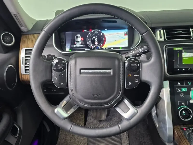 2020 Land Rover Range Rover с пробегом 56 128 км