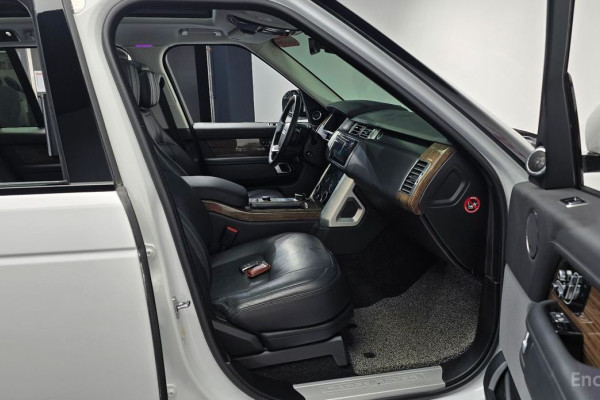 2020 Land Rover Range Rover с пробегом 56 128 км