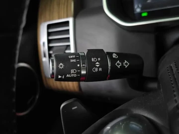 2020 Land Rover Range Rover с пробегом 56 128 км