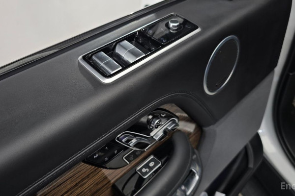 2020 Land Rover Range Rover с пробегом 56 128 км