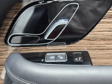 2020 Land Rover Range Rover с пробегом 56 128 км