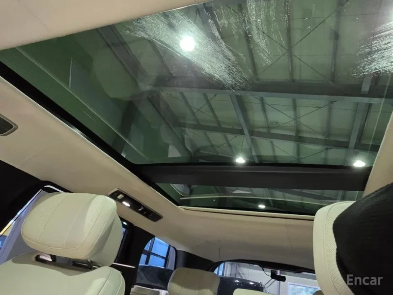 2025 Land Rover Range Rover с пробегом 6 203 км