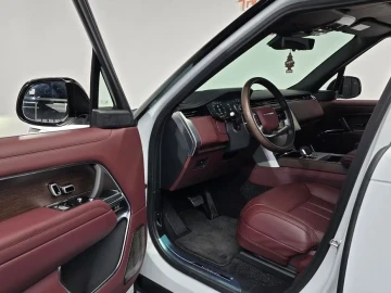 2025 Land Rover Range Rover с пробегом 2 112 км
