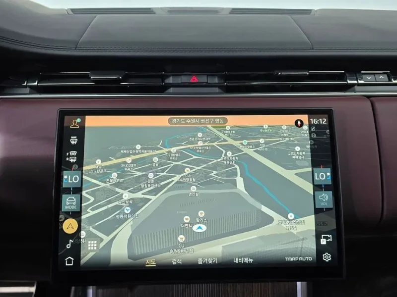 2025 Land Rover Range Rover с пробегом 2 112 км