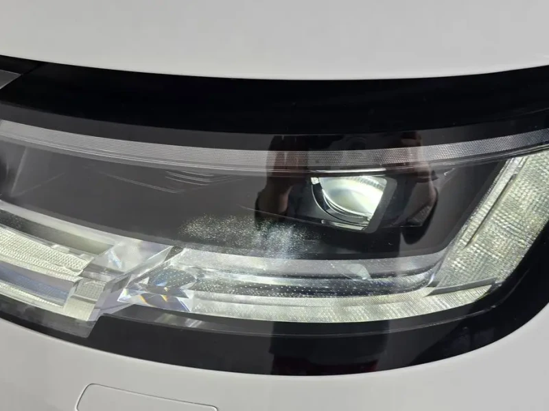 2025 Land Rover Range Rover с пробегом 2 112 км