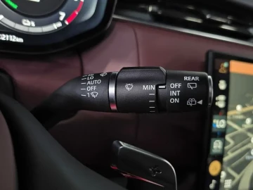 2025 Land Rover Range Rover с пробегом 2 112 км