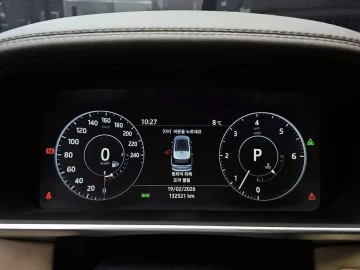 2017 Land Rover Range Rover с пробегом 132 521 км