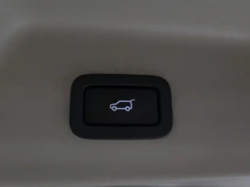 2017 Land Rover Range Rover с пробегом 132 521 км