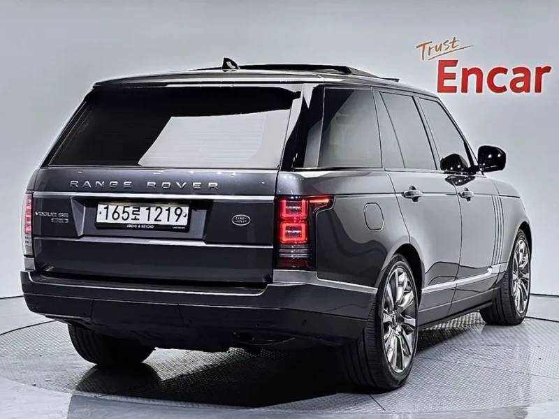 2017 Land Rover Range Rover с пробегом 83 698 км