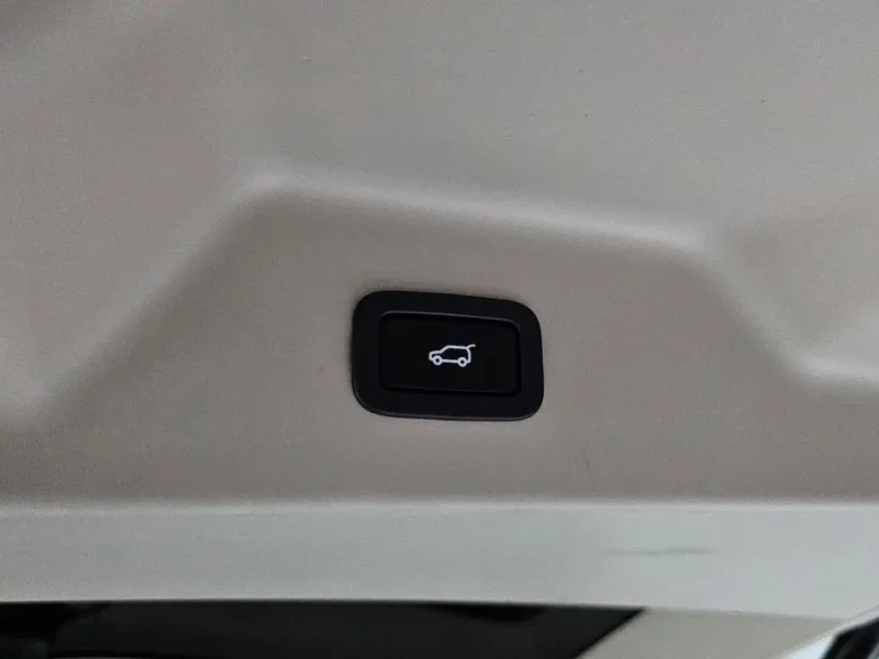2017 Land Rover Range Rover с пробегом 83 698 км