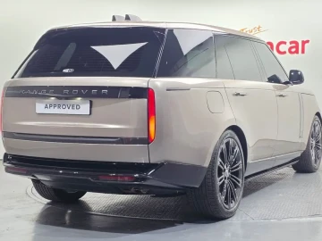 2025 Land Rover Range Rover с пробегом 3 250 км