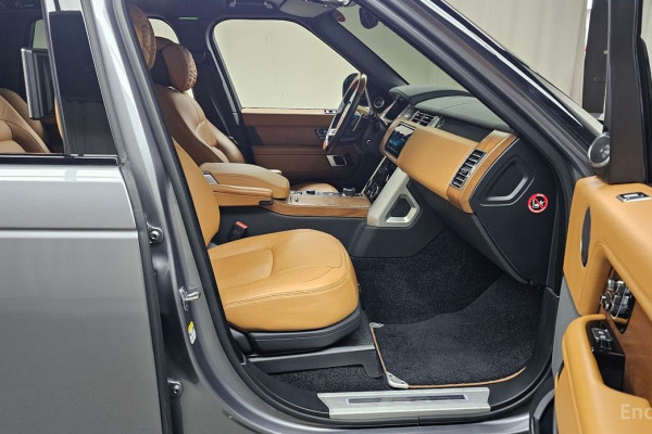 2021 Land Rover Range Rover с пробегом 35 742 км