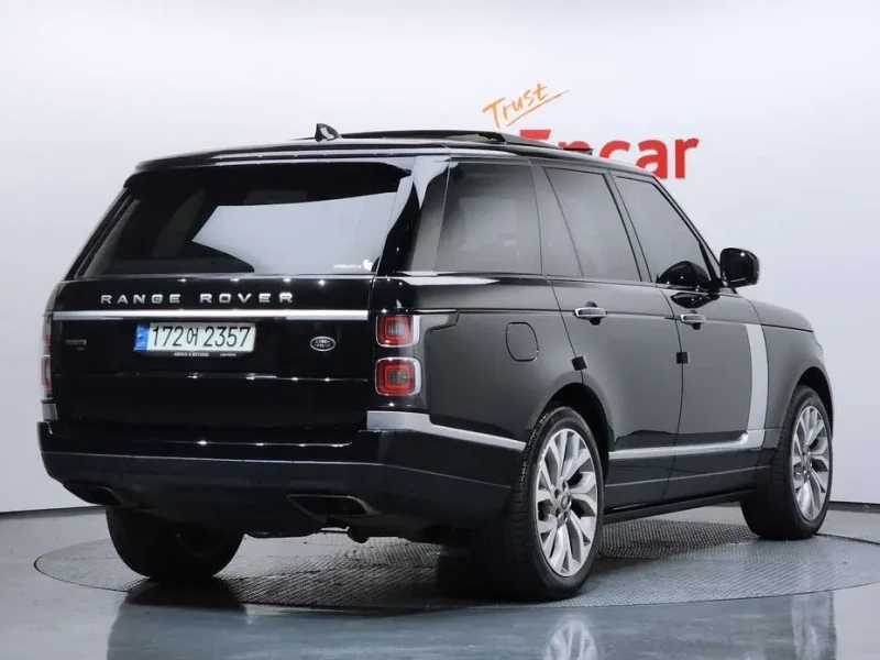 2021 Land Rover Range Rover с пробегом 110 761 км
