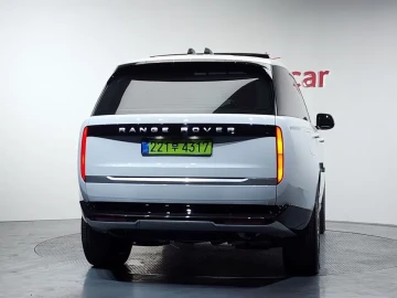 2025 Land Rover Range Rover с пробегом 4 170 км