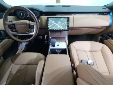 2025 Land Rover Range Rover с пробегом 4 170 км