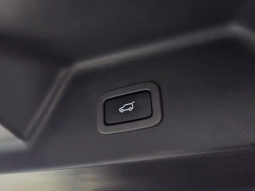 2017 Land Rover Range Rover с пробегом 189 312 км