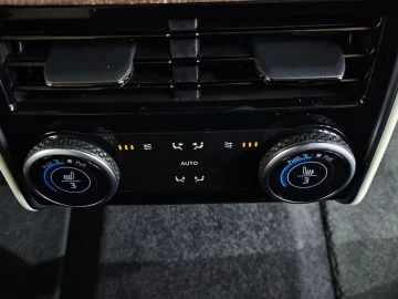 2023 Land Rover Range Rover с пробегом 33 373 км