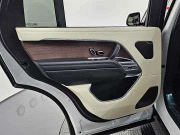 2023 Land Rover Range Rover с пробегом 33 373 км