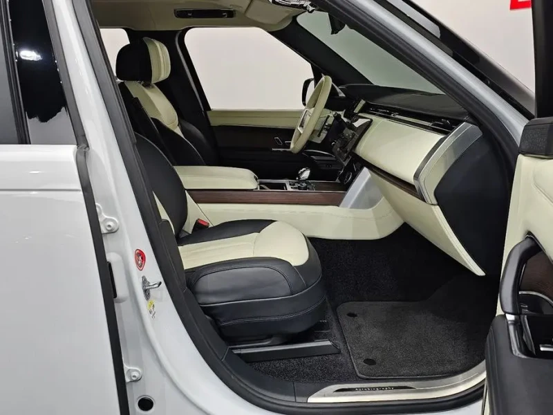 2023 Land Rover Range Rover с пробегом 33 373 км