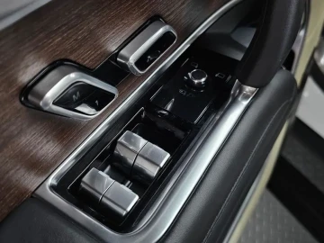 2023 Land Rover Range Rover с пробегом 33 373 км