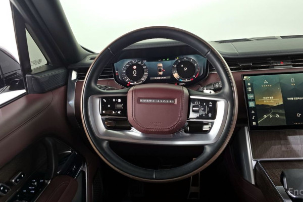 2024 Land Rover Range Rover с пробегом 28 607 км